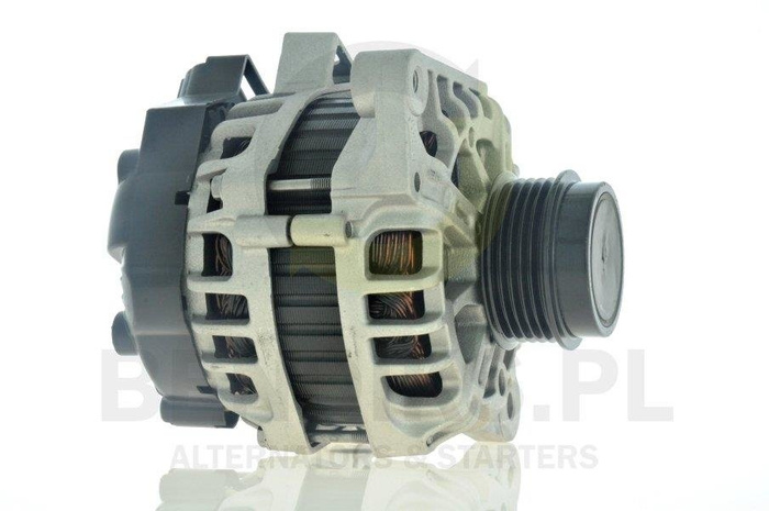 Alternator kompletny 2609501-VA-BS